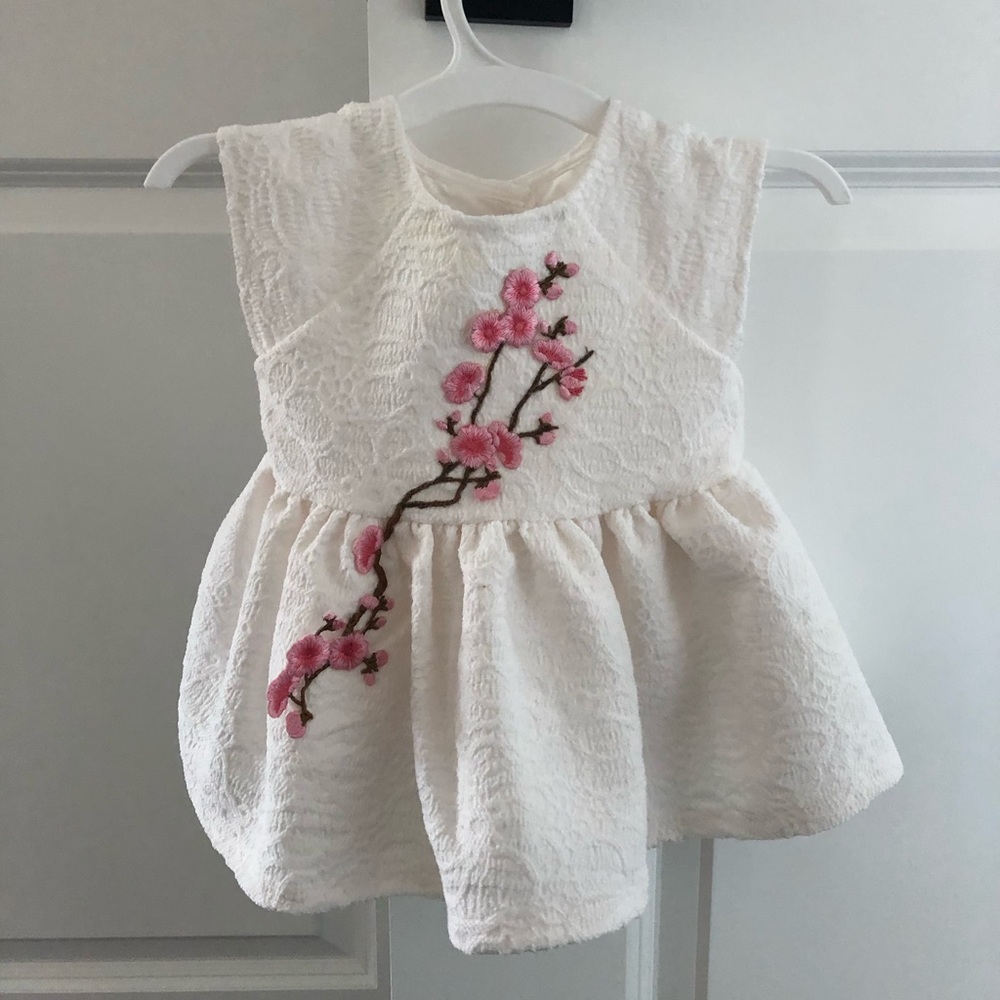 Pippa & Julie dress